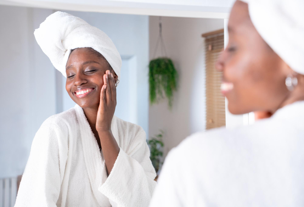 Skincare para poros dilatados: rotina eficaz com produtos La Rivièry