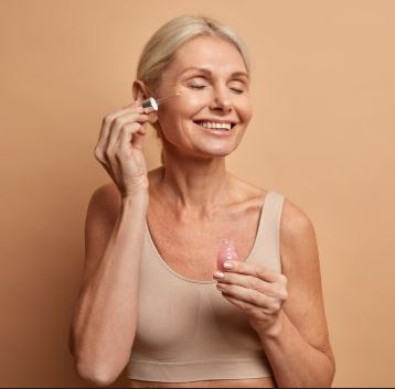 Produtos indispensáveis na skincare após os 40 anos