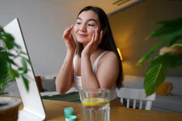 Você tem 20? Descubra o kit skincare ideal antes que acabe