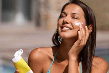 Skincare no verão: rotina aprovada por dermatologistas
