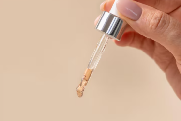 Sérum com vitamina E: como escolher a melhor opção para sua pele