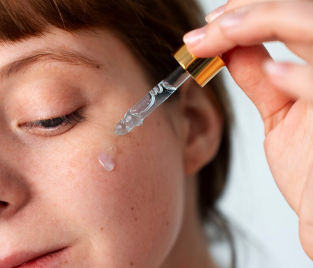 Skincare para pele seca: o que realmente funciona para hidratar